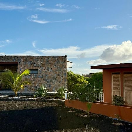 Vila Babosa Porto Novo Eksteriør billede